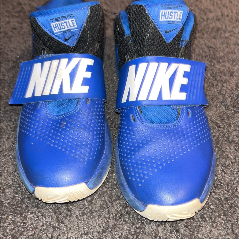 Boys Nikes